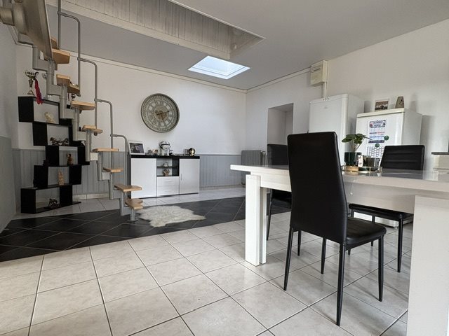 Maison à vendre, 104m², Vendrennes