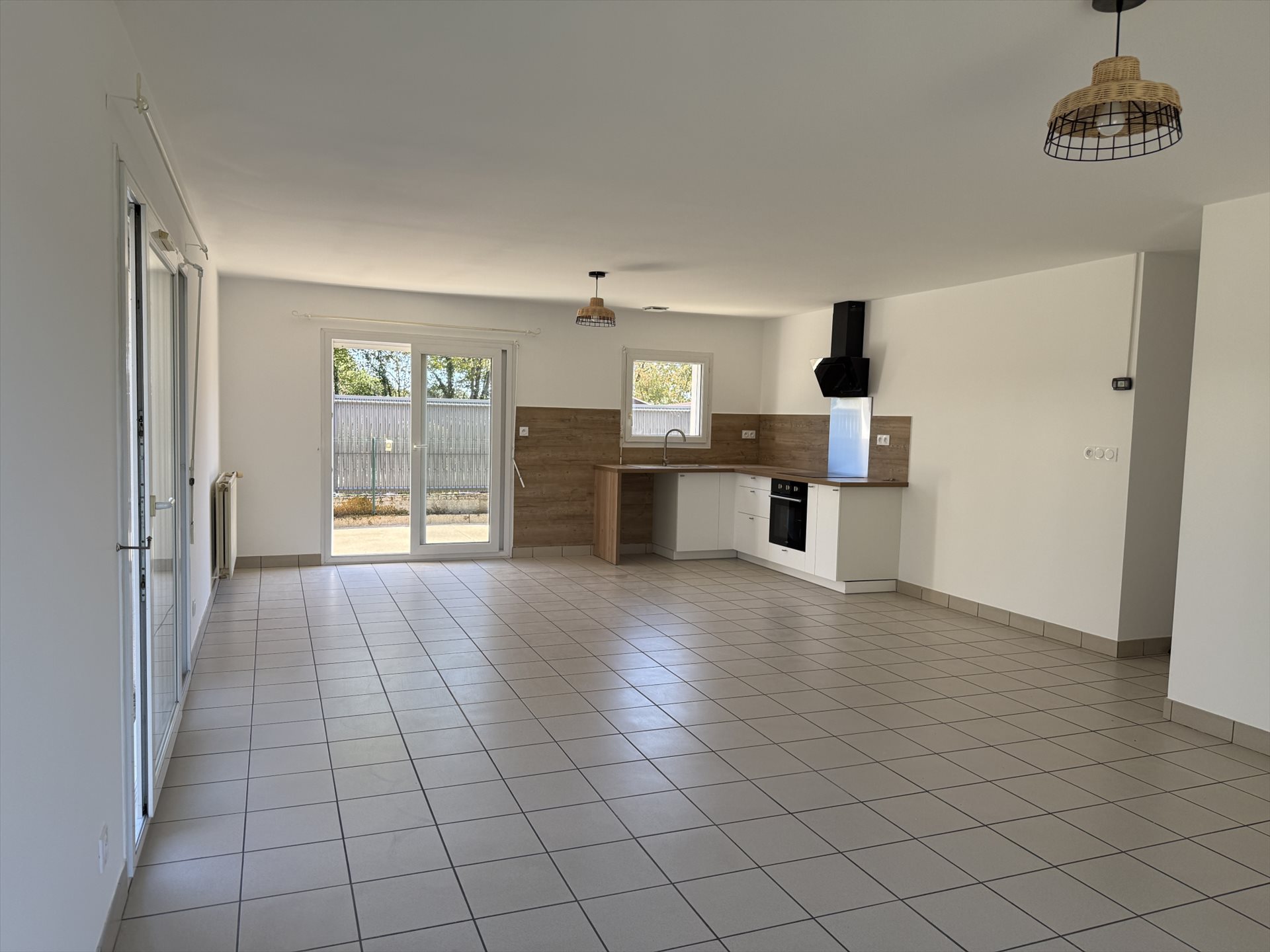 Maison à louer, 86m², Saint-Laurent-sur-Sèvre
