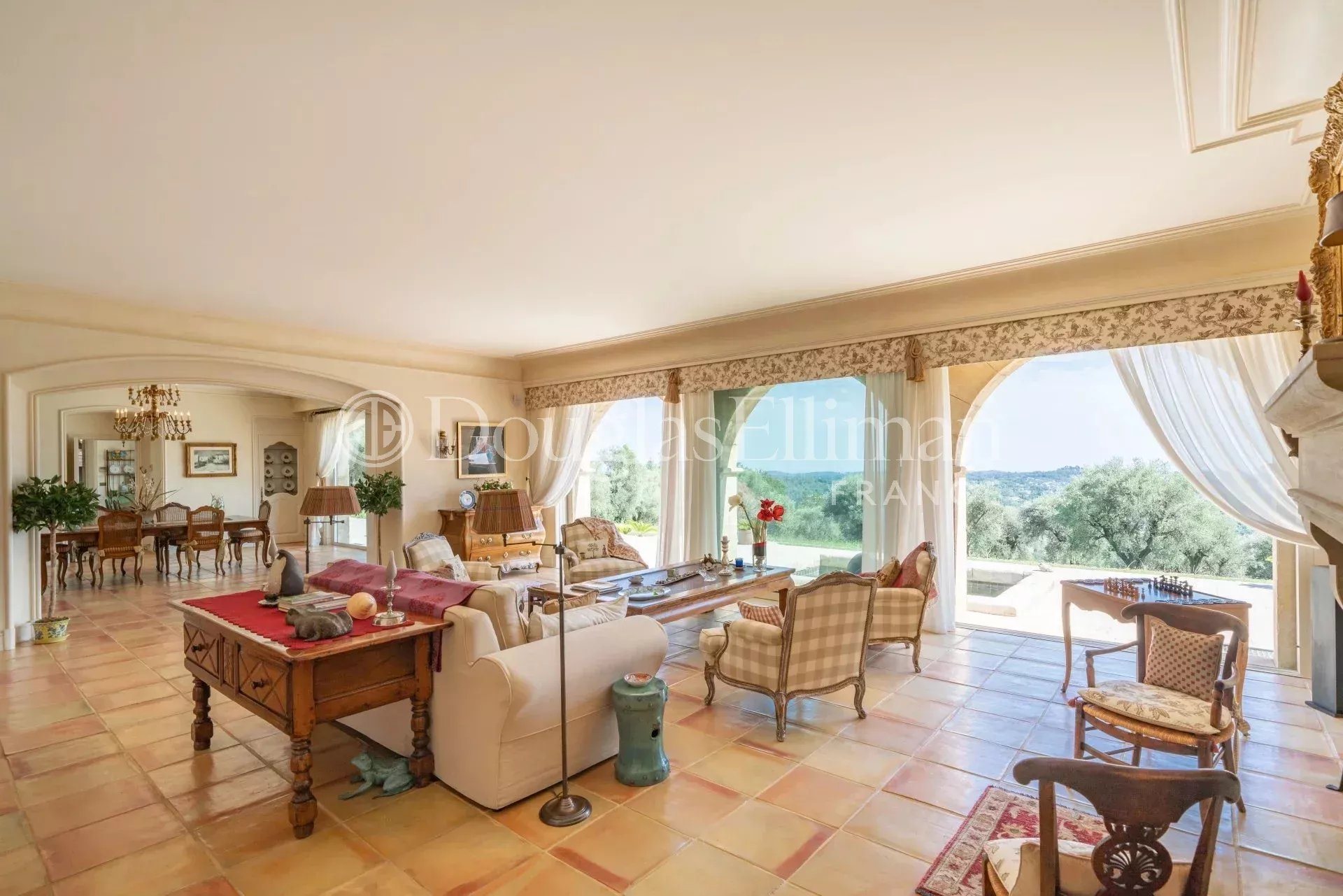 Maison à vendre, 700m², Châteauneuf-Grasse