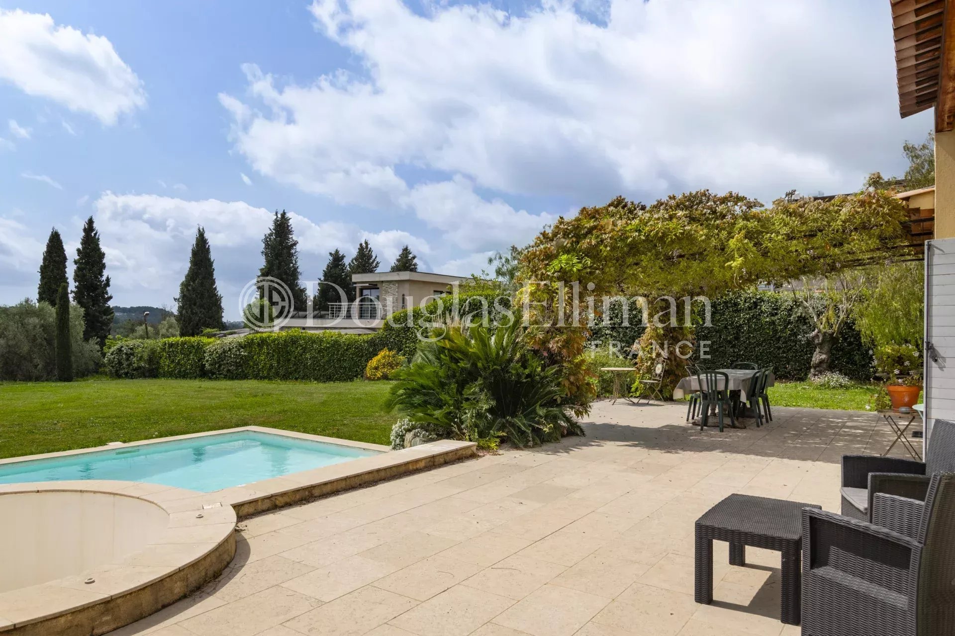 Maison à vendre, 190m², Opio