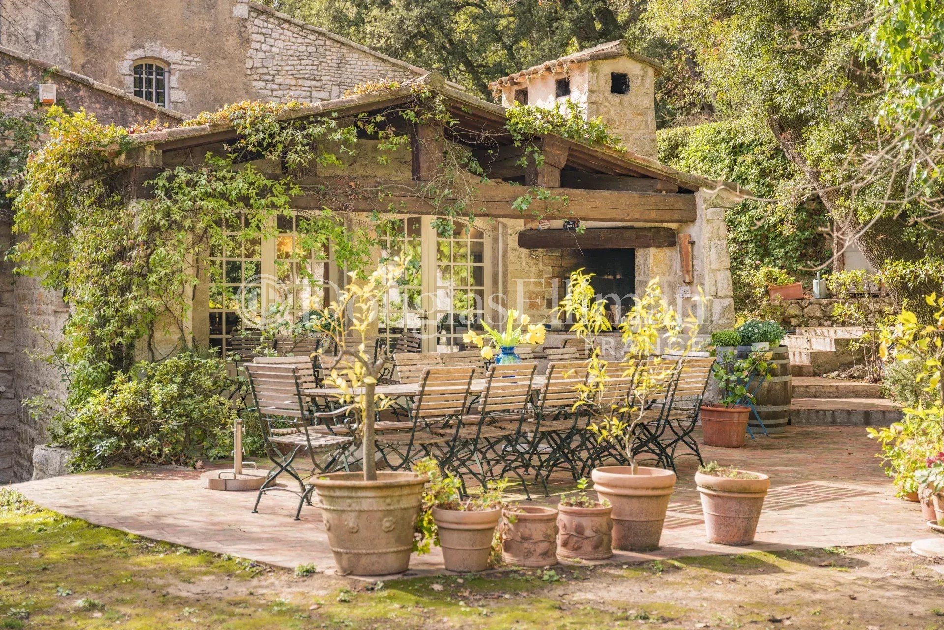 Maison à vendre, 500m², Tourrettes-sur-Loup