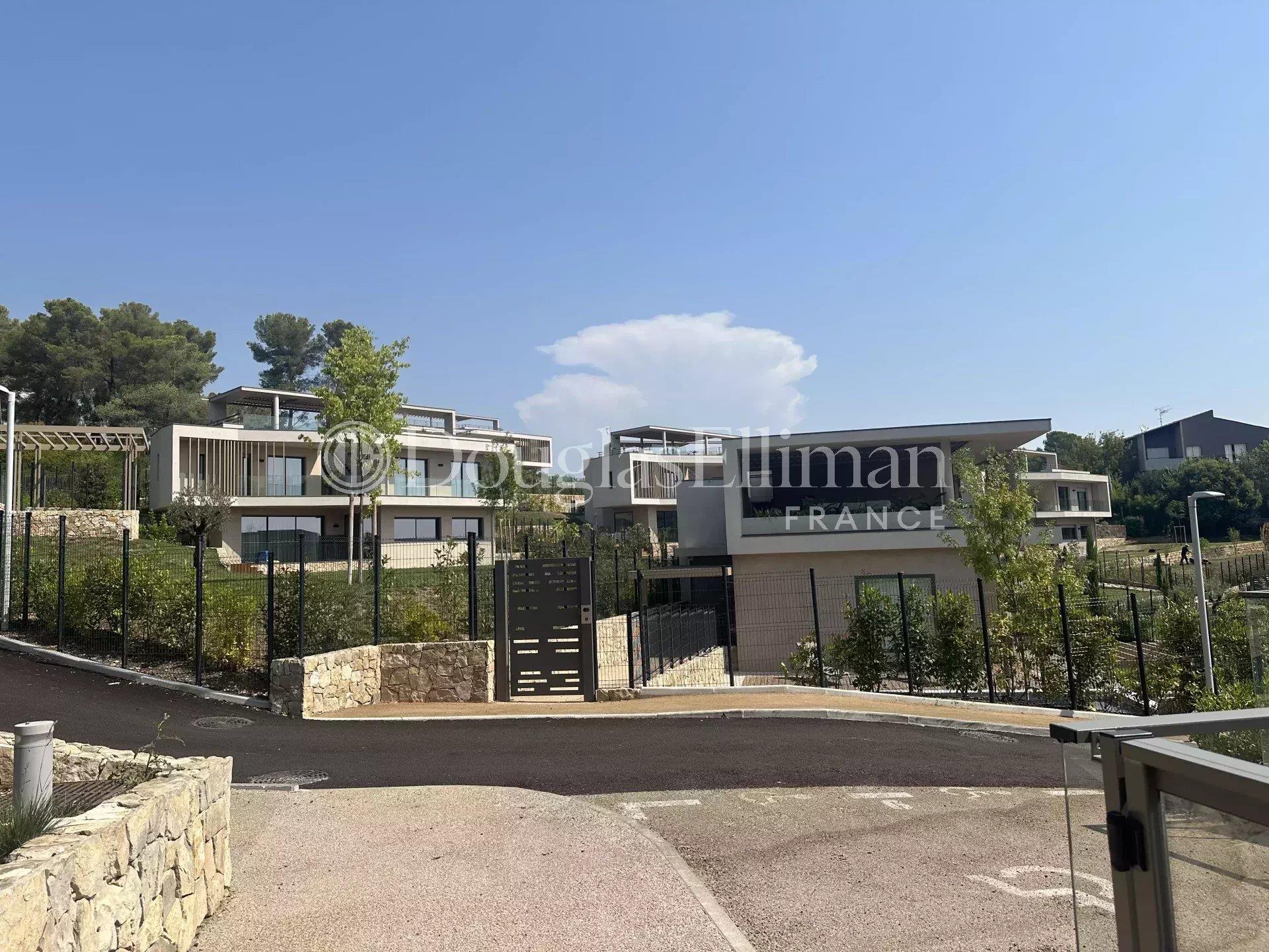 Appartement à vendre, 85m², Mougins