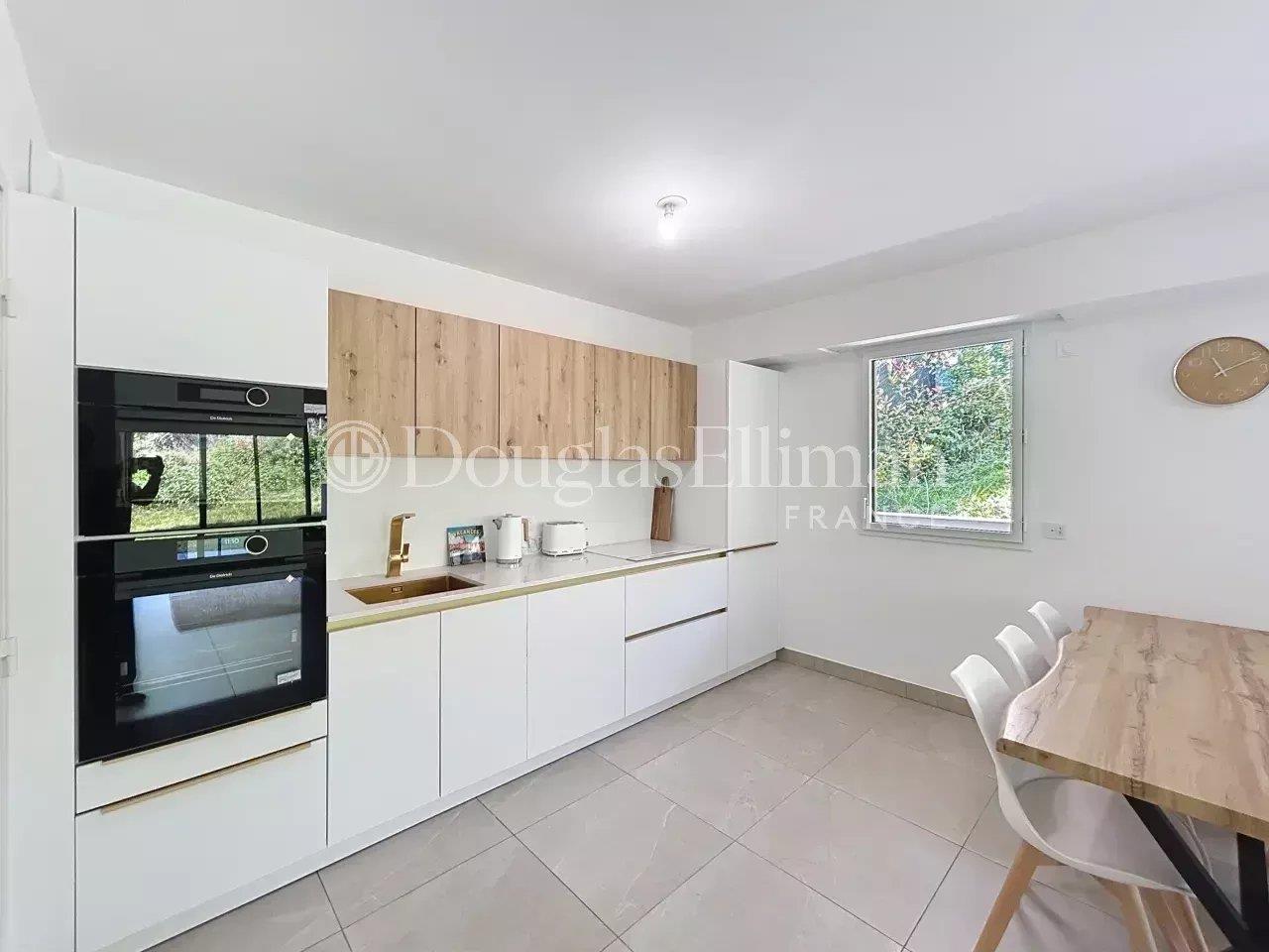 Appartement à vendre, 85m², Mougins