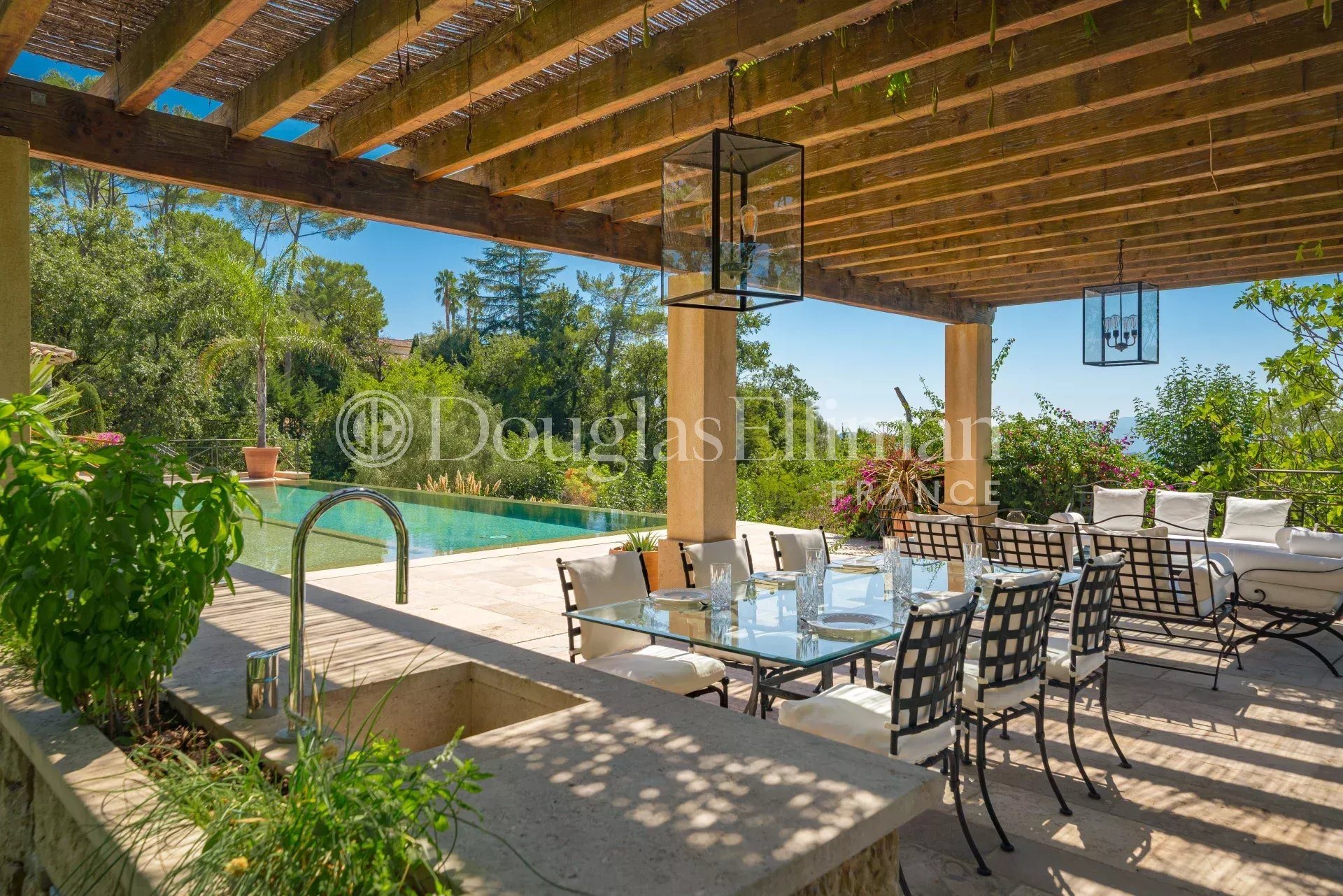 Maison à vendre, 427m², Mouans-Sartoux