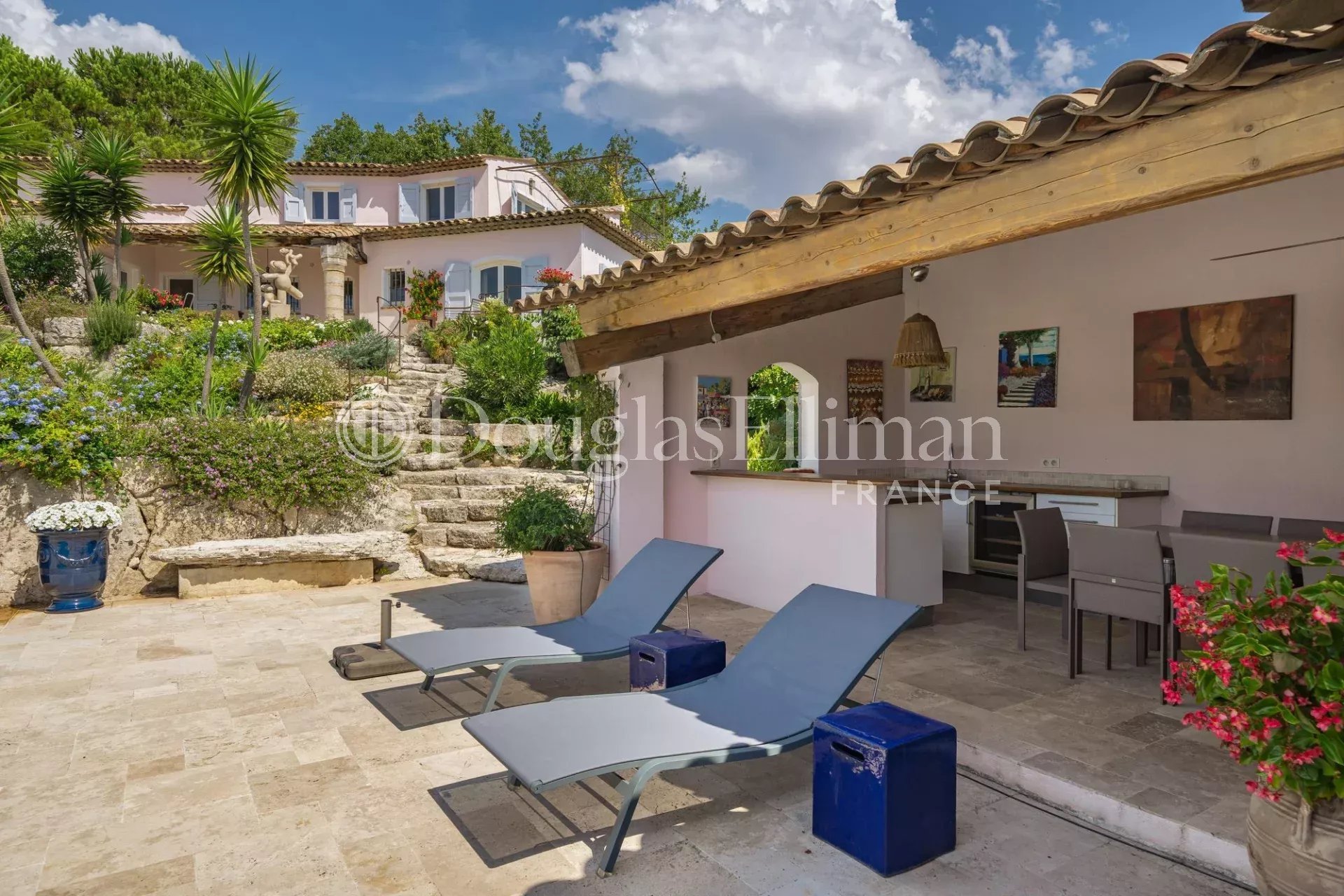 Maison à vendre, 335m², Châteauneuf-Grasse