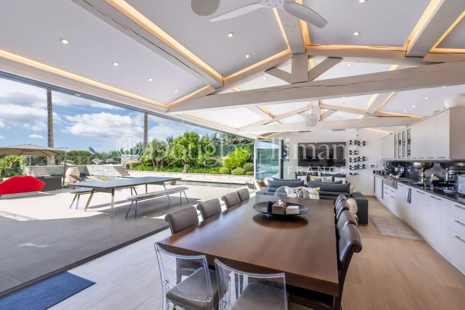 Maison à vendre, 350m², Valbonne