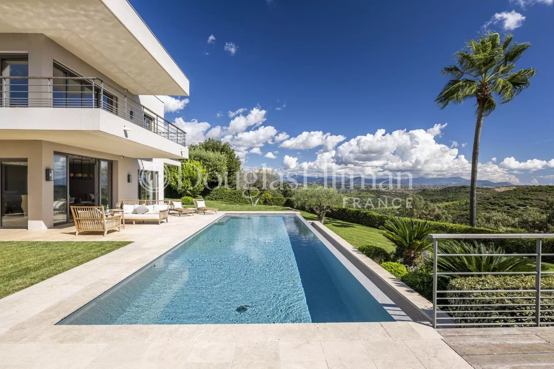 Maison à vendre, 380m², Valbonne