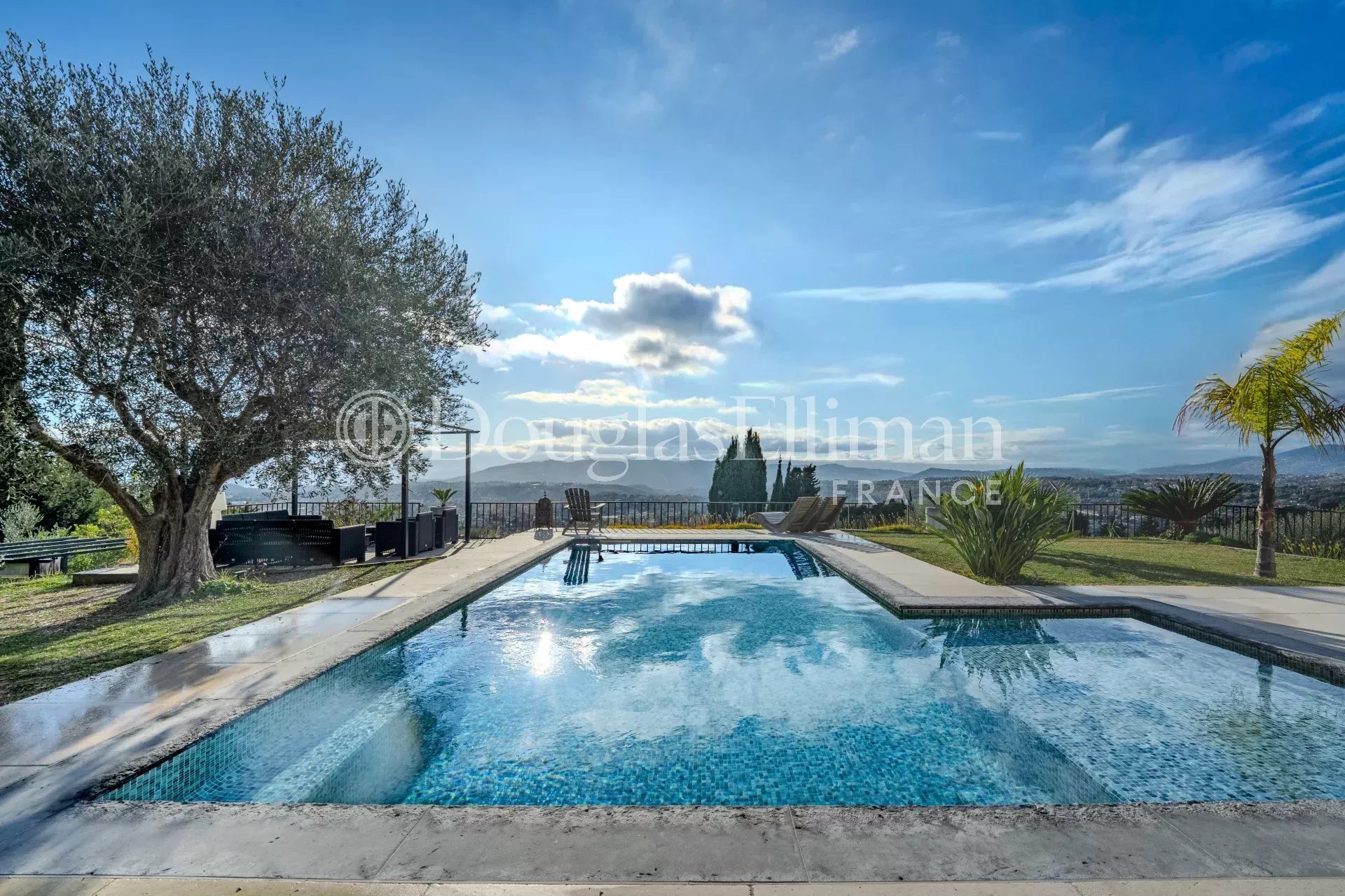 Maison à vendre, 217m², Grasse
