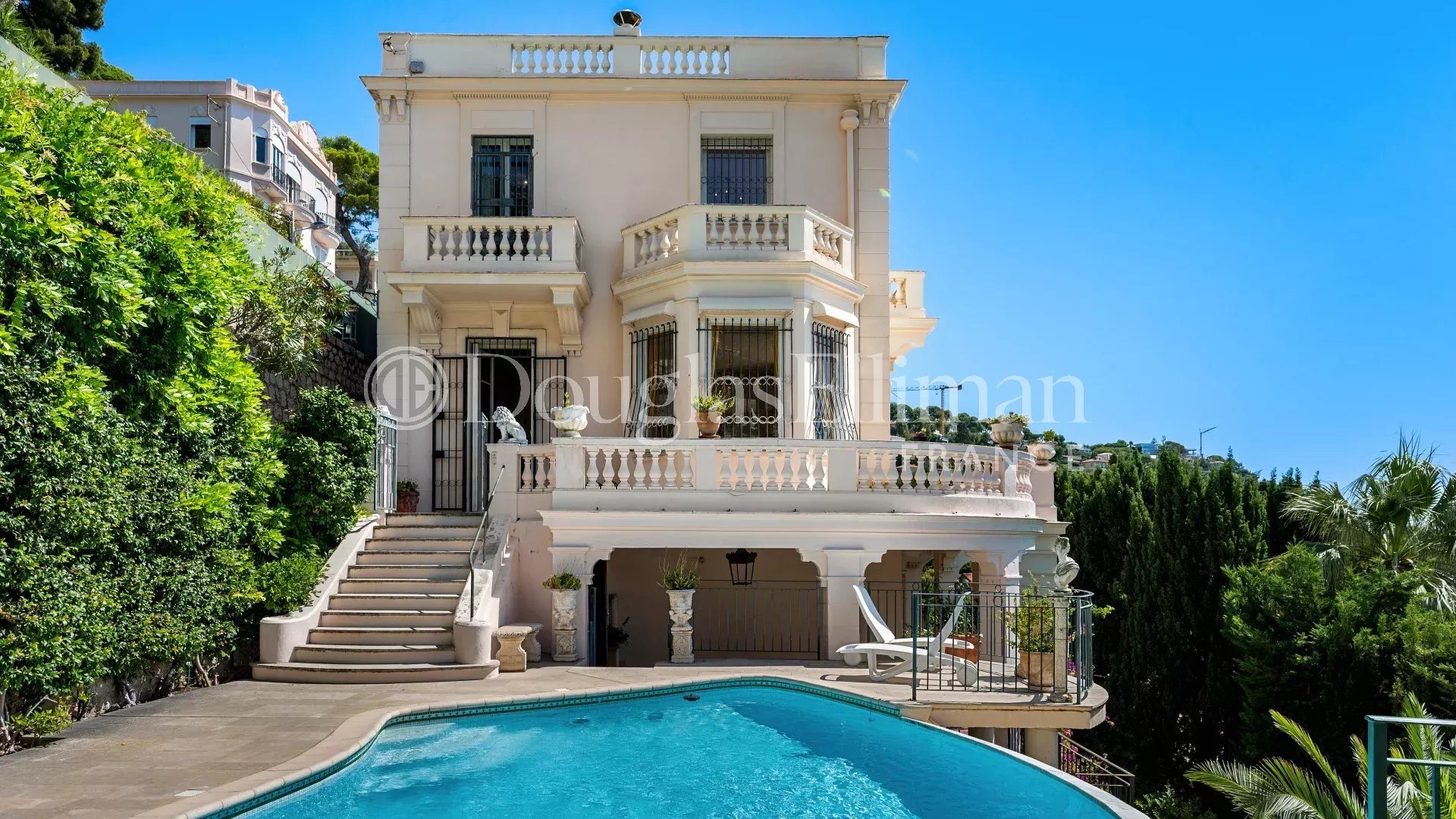Maison à vendre, 380m², Roquebrune-Cap-Martin