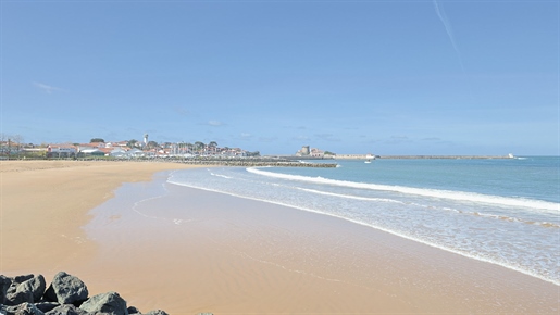 Advert pic 0