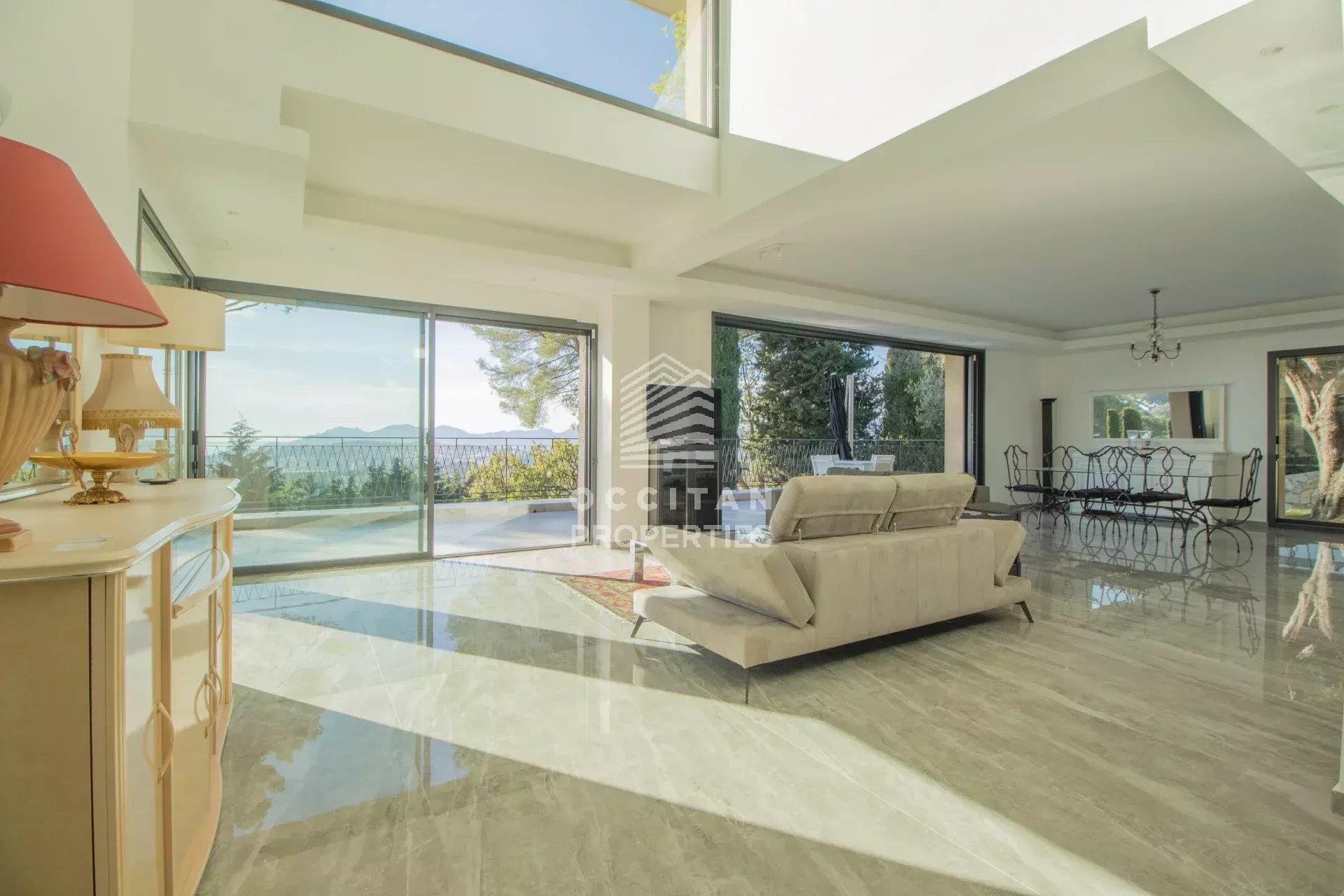 Maison à vendre, 370m², Mougins