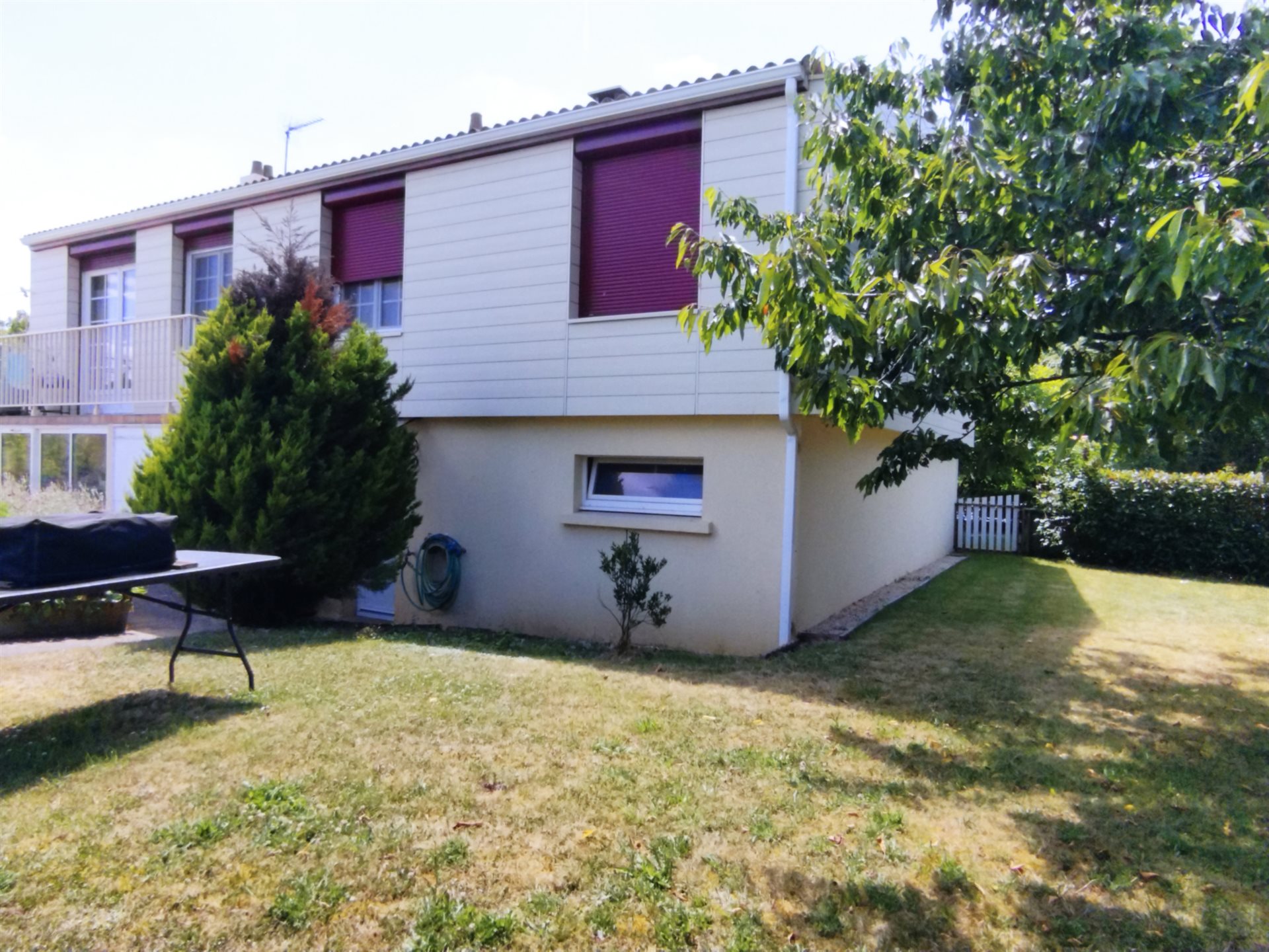 Maison à vendre, 114m², Essarts en Bocage