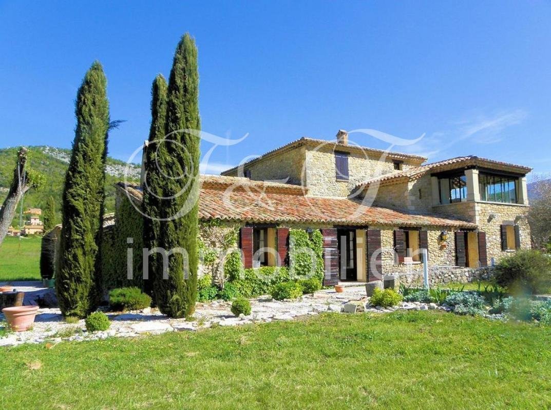 Maison à vendre, 300m², Montbrun-les-Bains