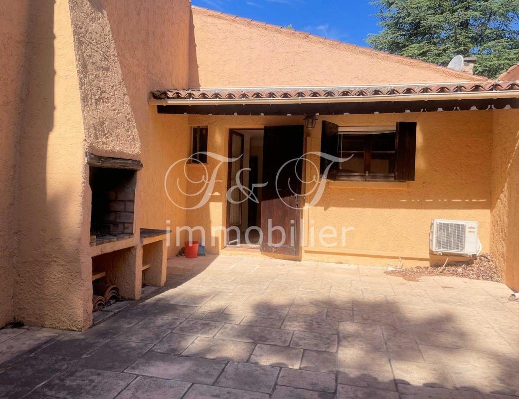 Maison à vendre, 120m², Saignon