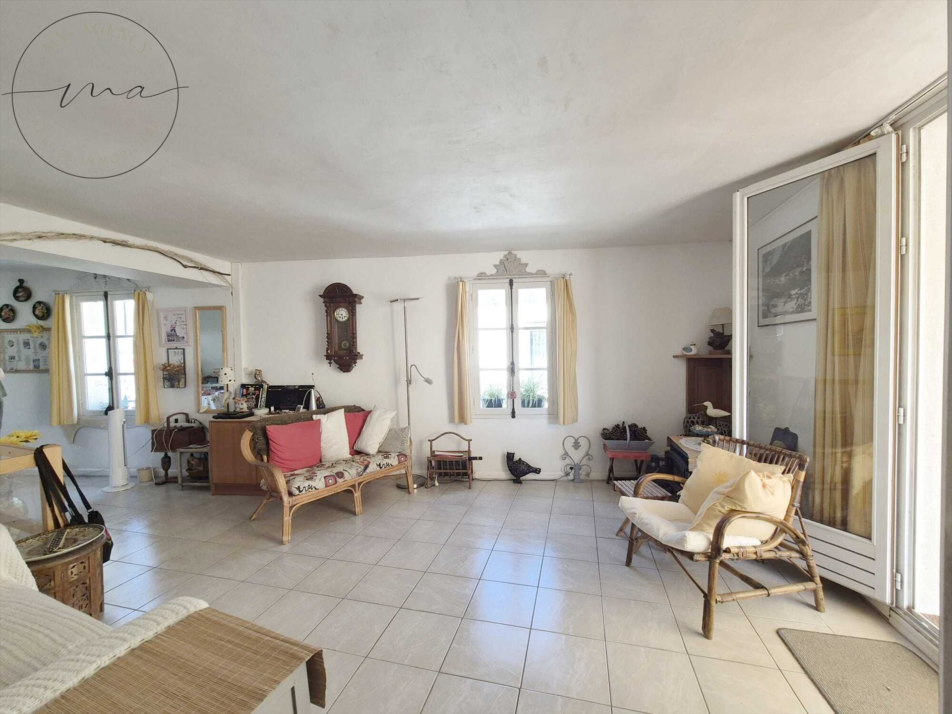 Maison à vendre, 91m², Saint-Geniès-de-Fontedit