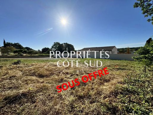 Terrain 991 m² · à Laudun-l'Ardoise · 129 500 €