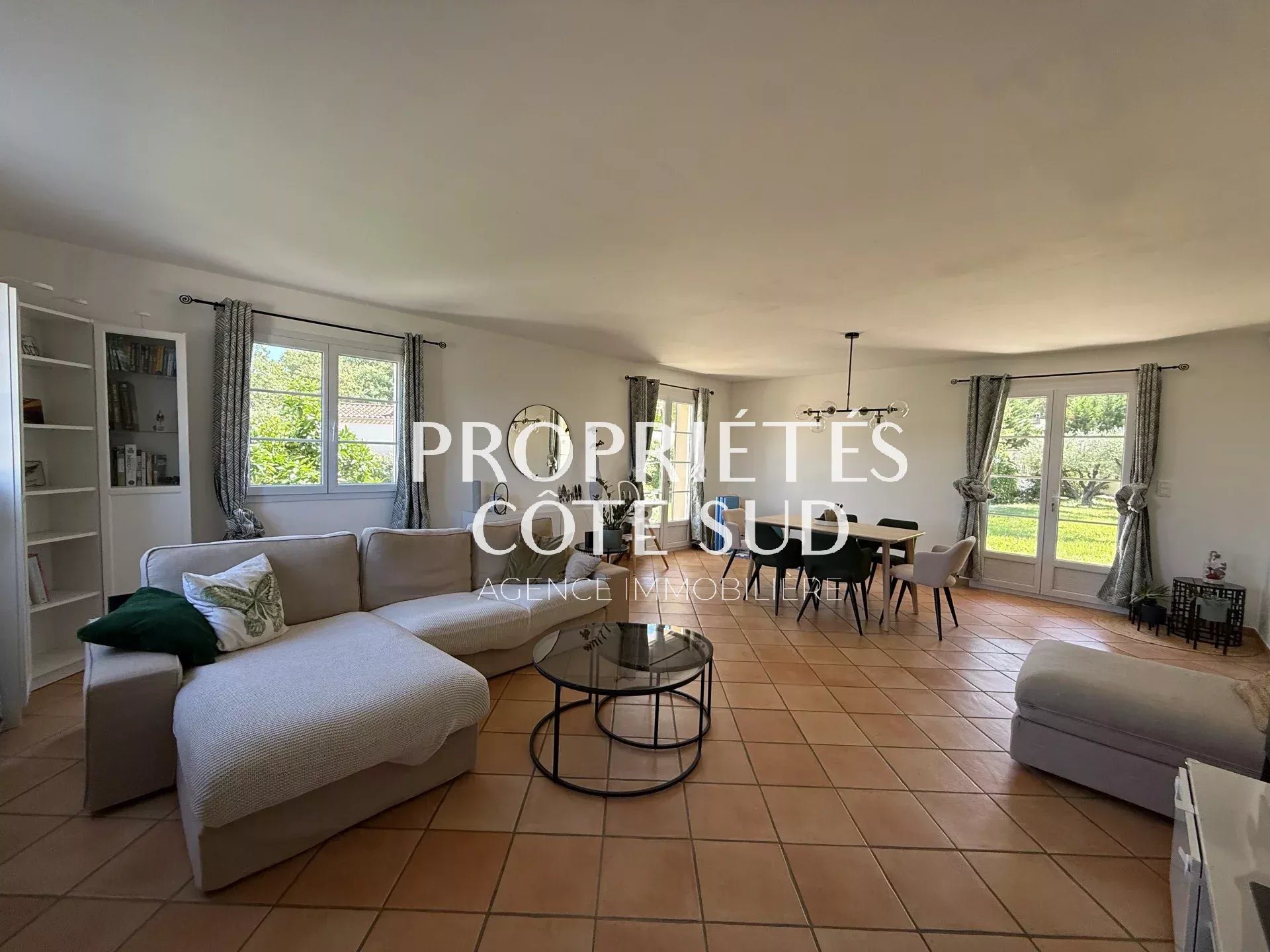 Maison à vendre, 137m², Tavel