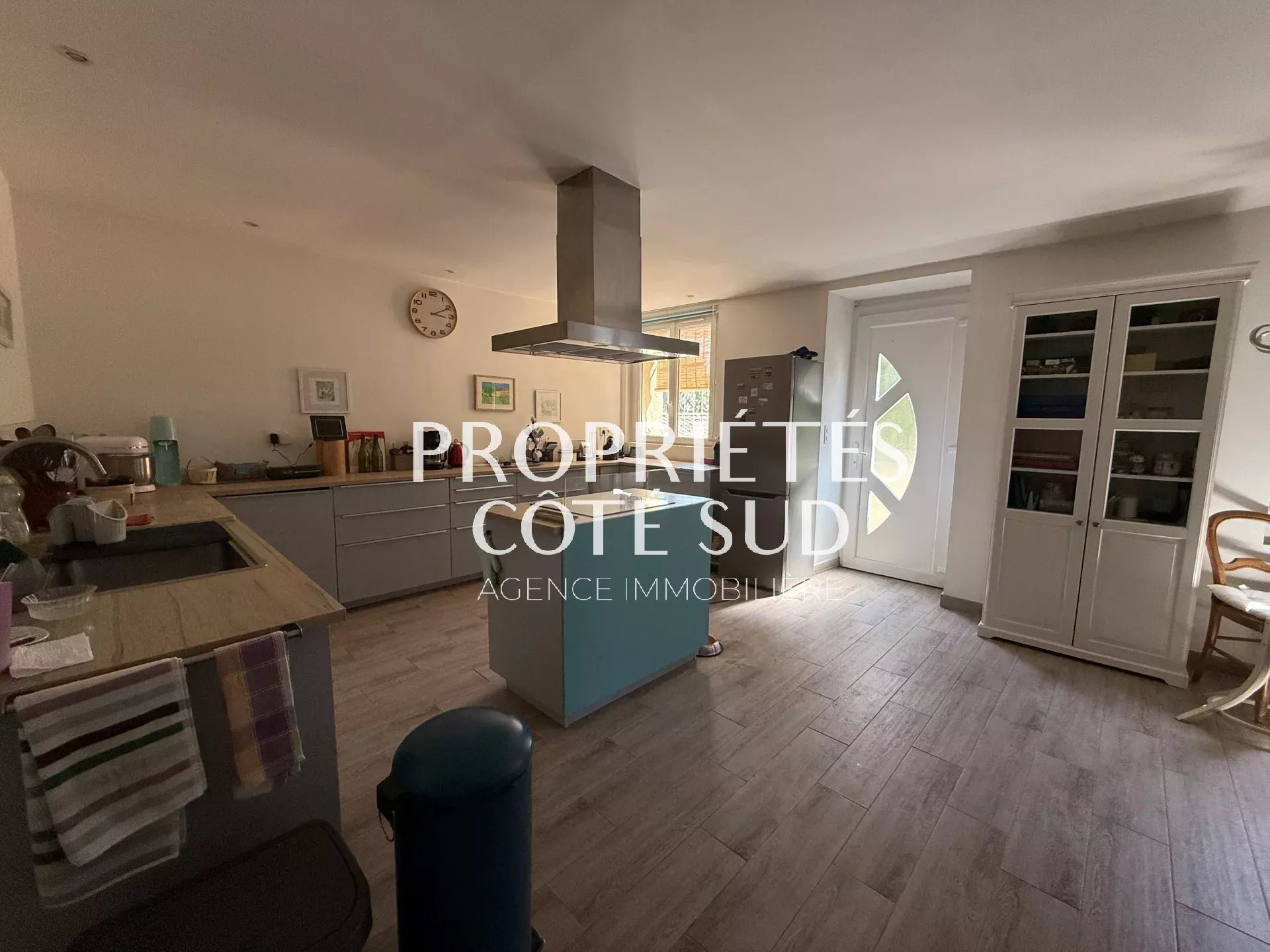 Maison à vendre, 139m², Saint-Victor-la-Coste