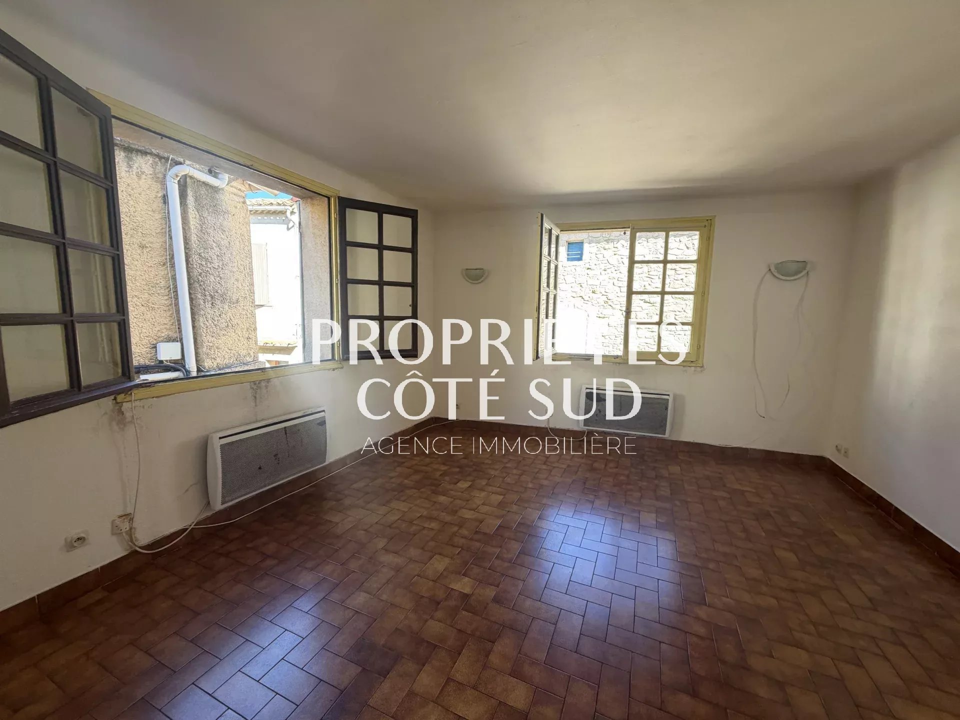 Maison à vendre, 80m², Lirac