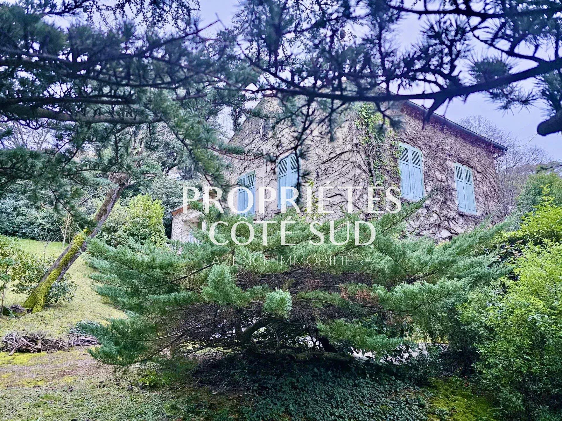 Maison à vendre, 120m², Villeneuve-lès-Avignon