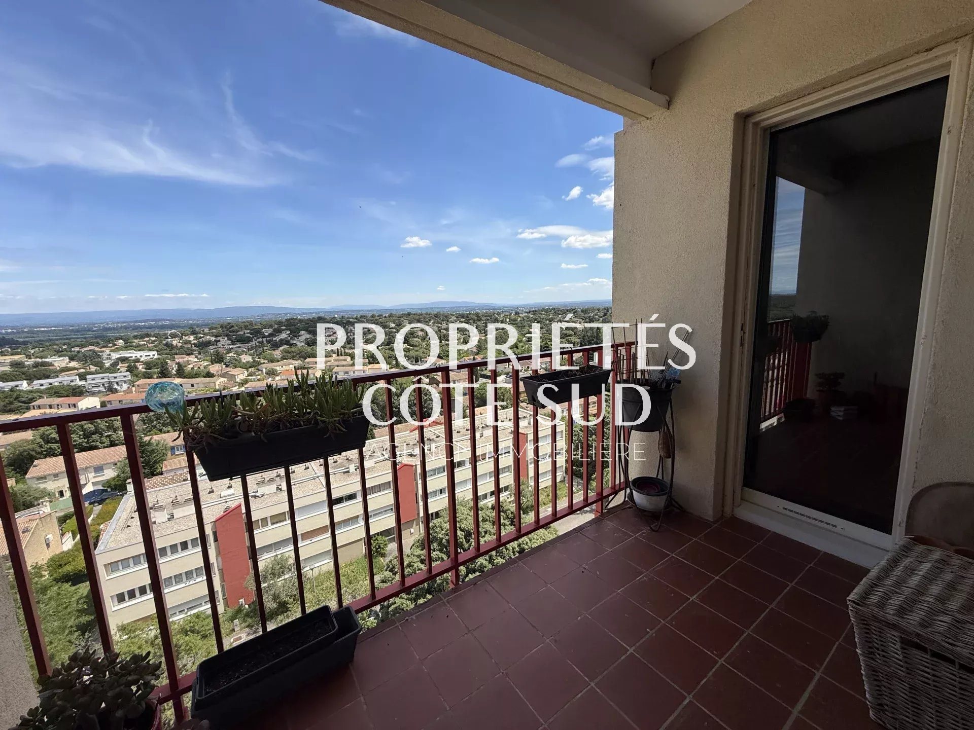 Appartement à vendre, 76m², Villeneuve-lès-Avignon