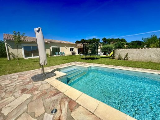 Maison 4 pièces 146 m² · à Laudun-l'Ardoise · 146 m² · 380 000 €