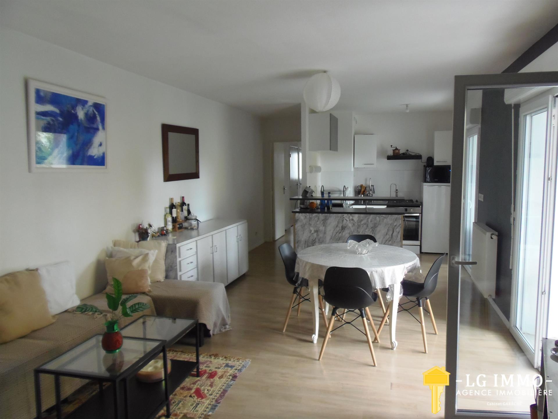 Appartement à vendre, 79m², Floirac