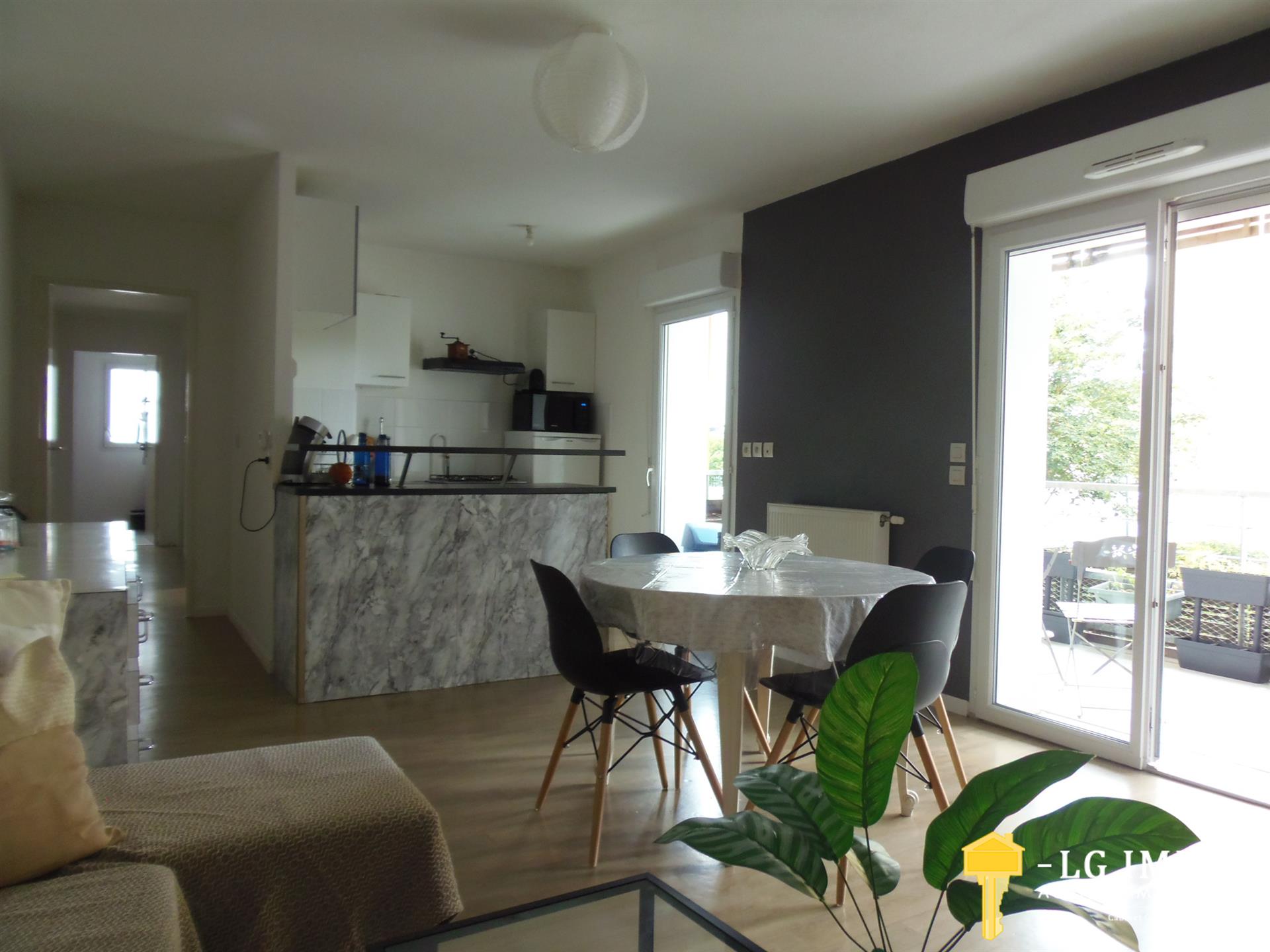 Appartement à vendre, 79m², Floirac