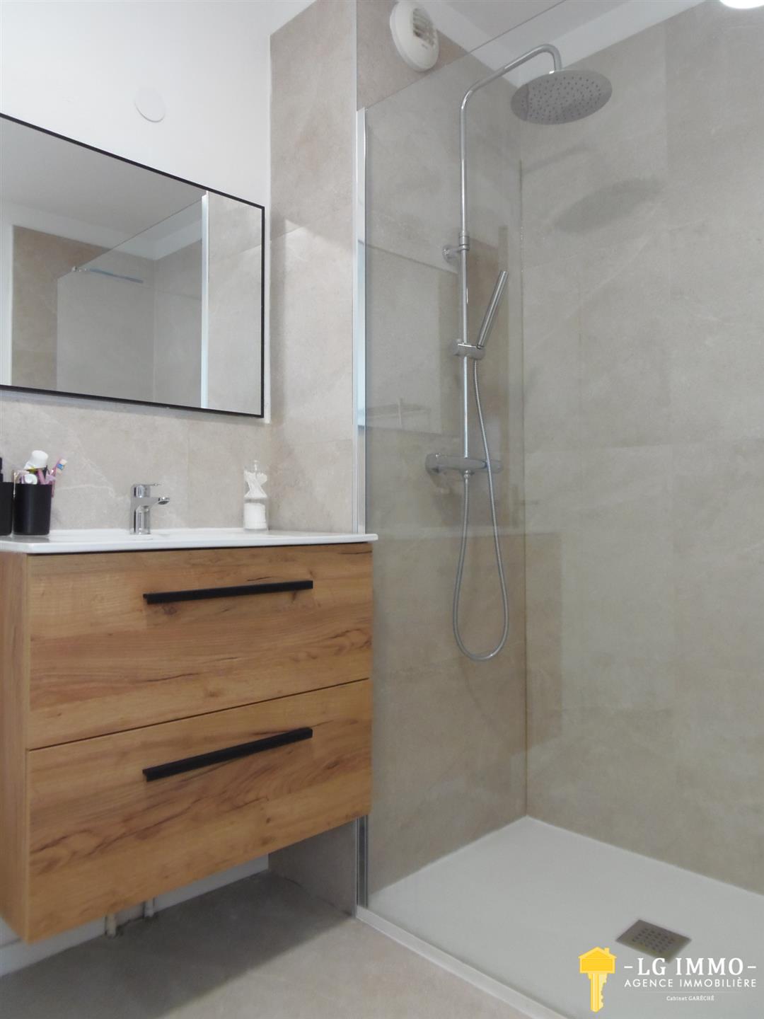 Appartement à vendre, 79m², Floirac