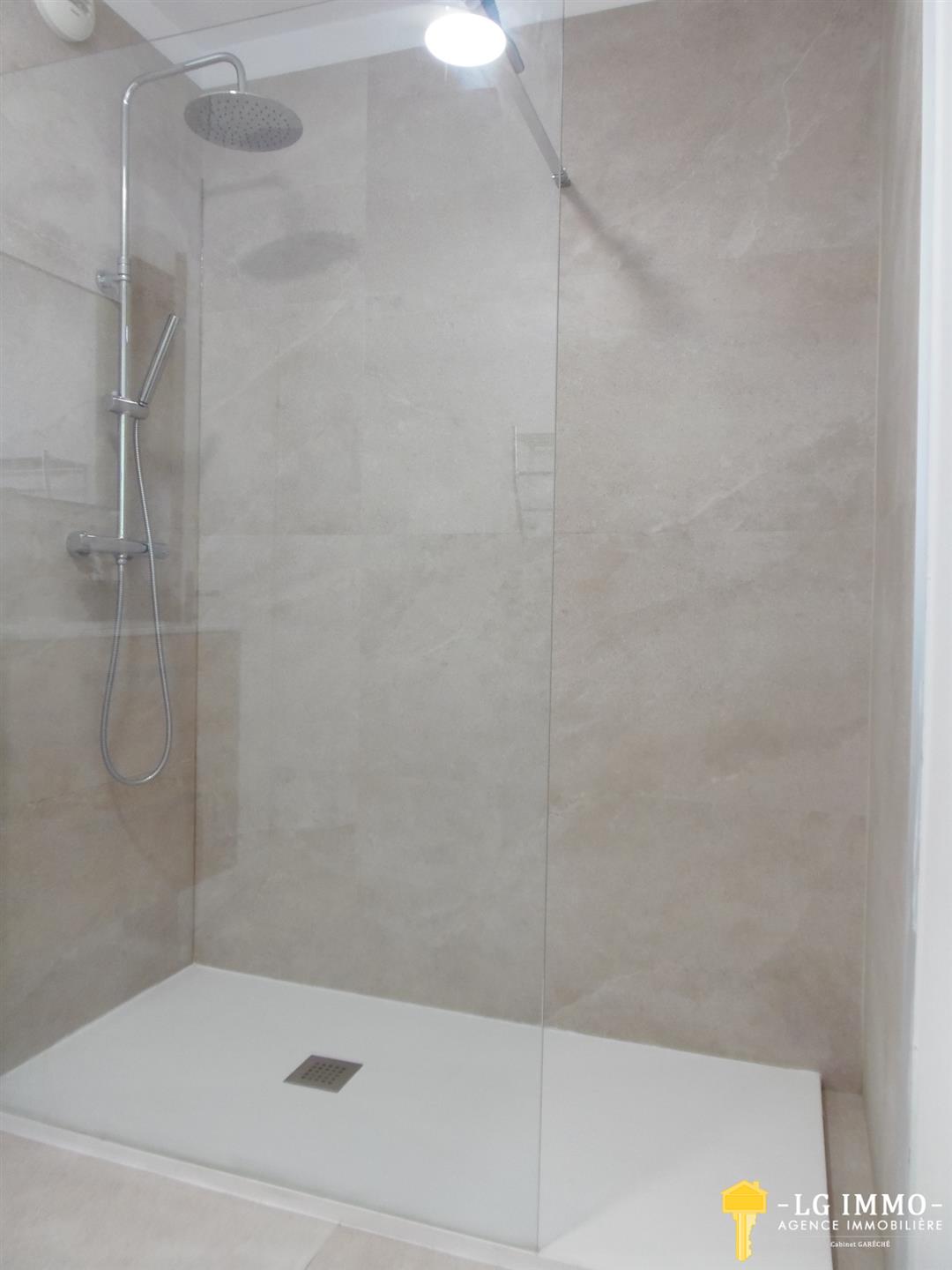 Appartement à vendre, 79m², Floirac