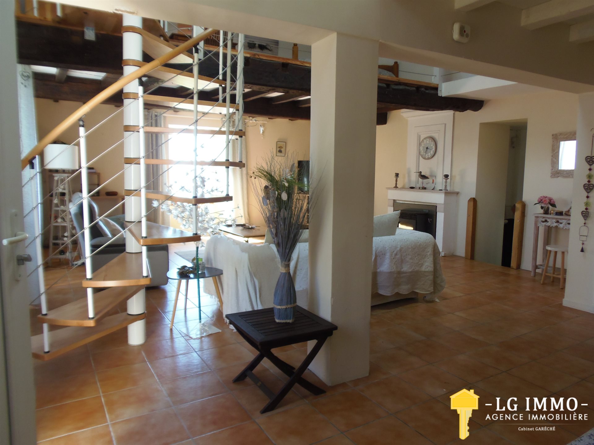 Maison à vendre, 161m², Chenac-Saint-Seurin-d'Uzet
