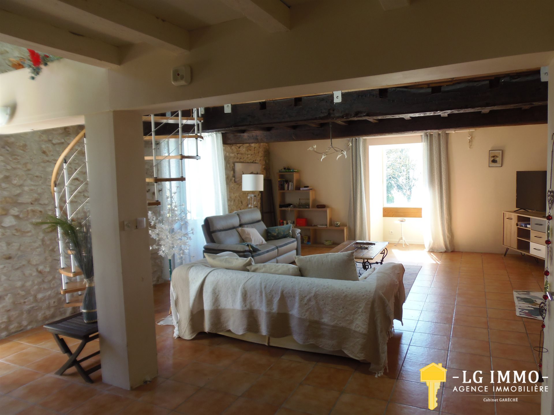 Maison à vendre, 161m², Chenac-Saint-Seurin-d'Uzet