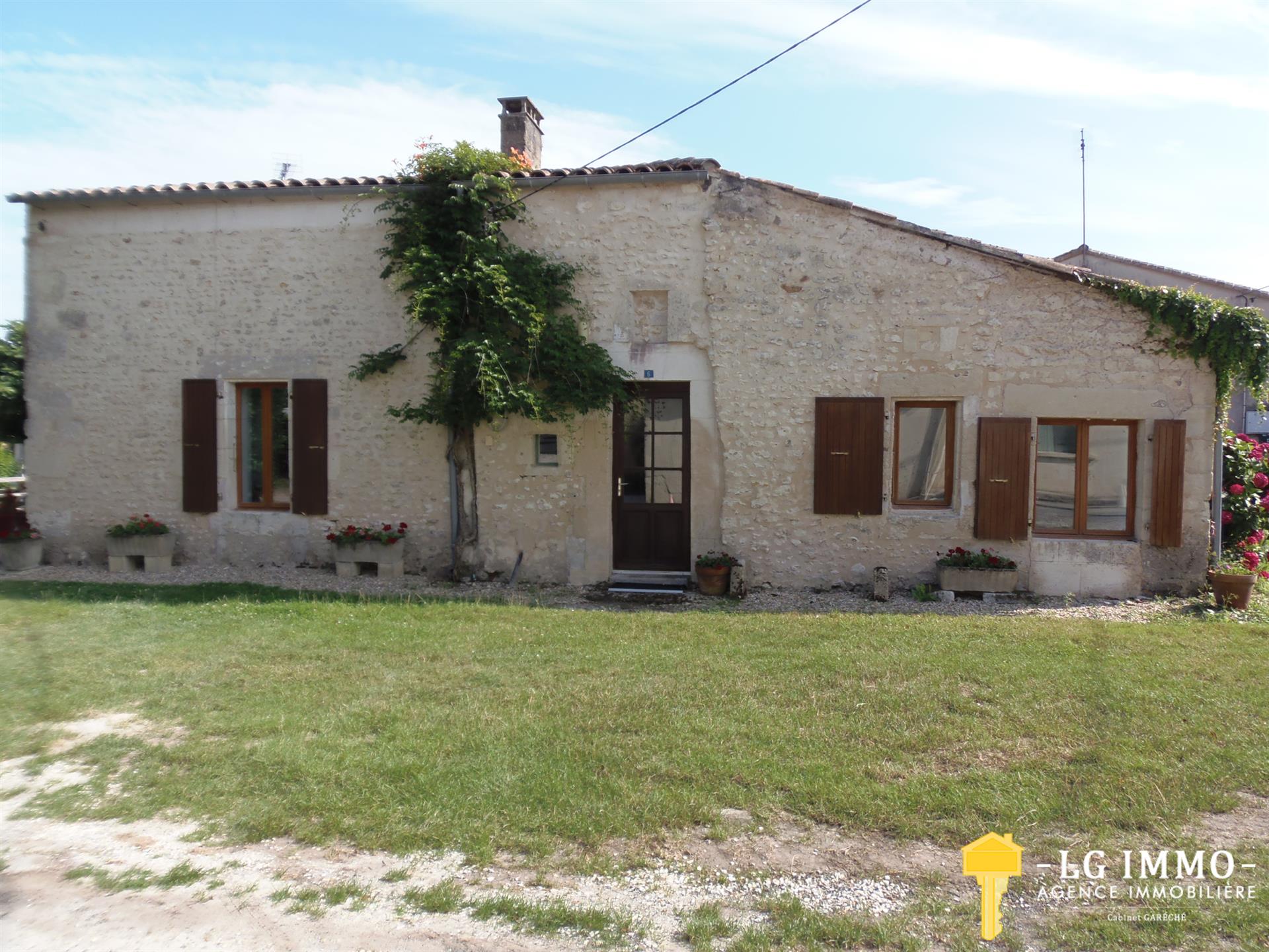 Maison à vendre, 139m², Mortagne-sur-Gironde