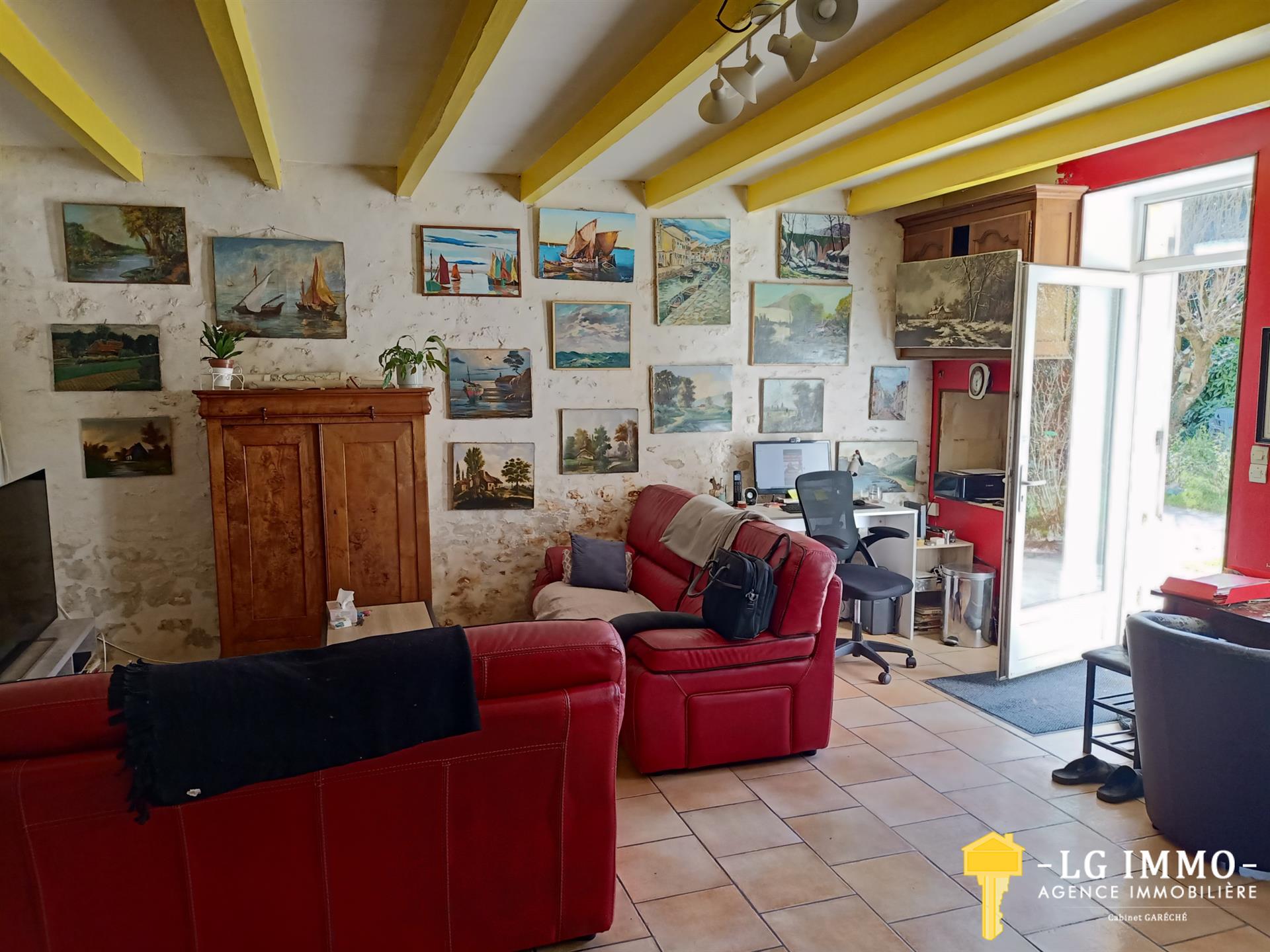 Maison à vendre, 120m², Nieul-le-Virouil