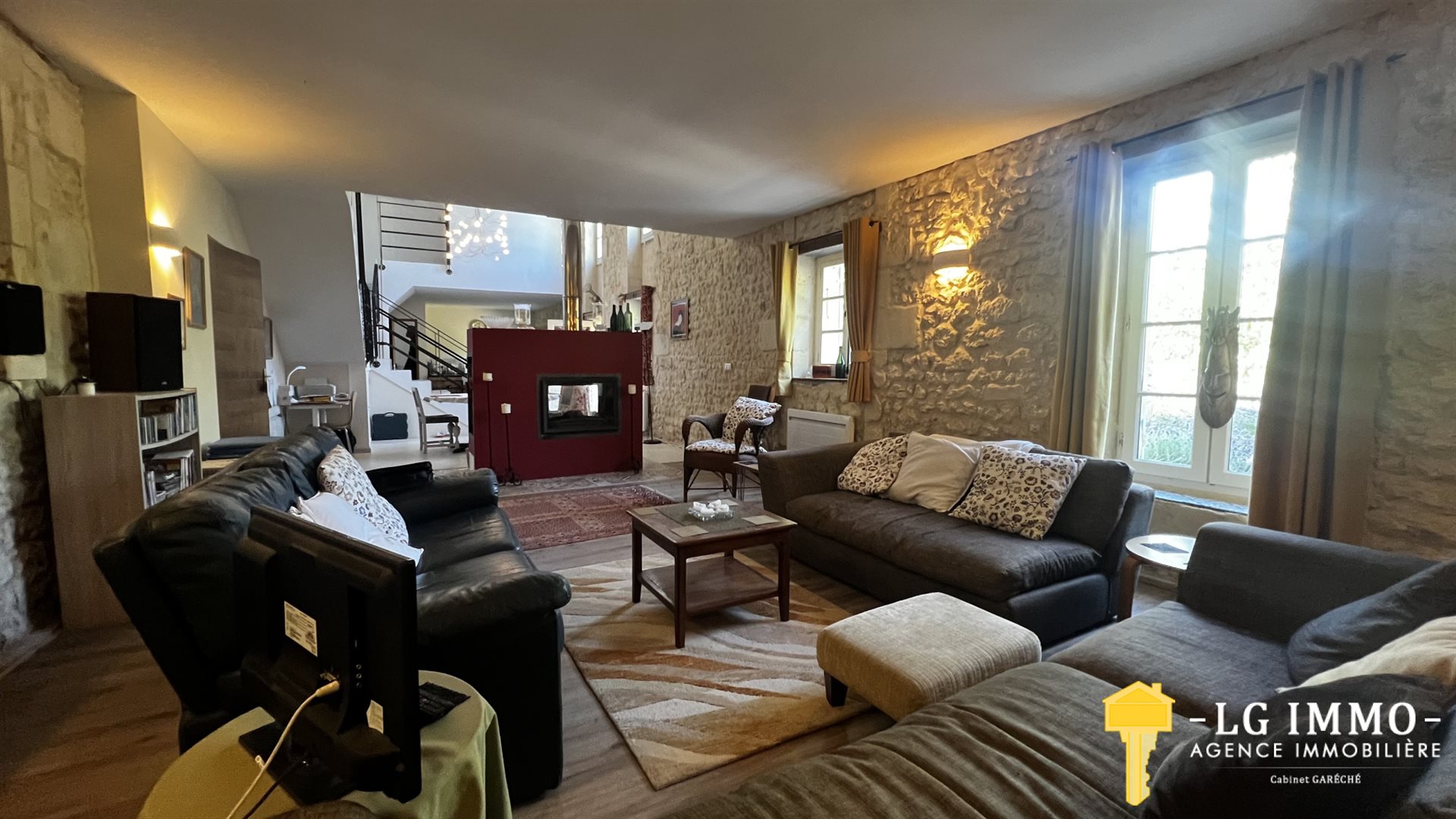 Maison à vendre, 165m², Saint-Georges-des-Agoûts