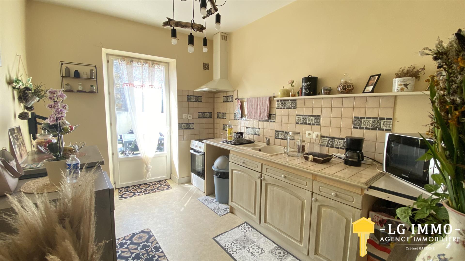 Maison à vendre, 222m², Gémozac