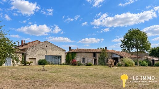 Maison 7 pièces 274 m² · à Floirac · 274 m² · 352 500 €