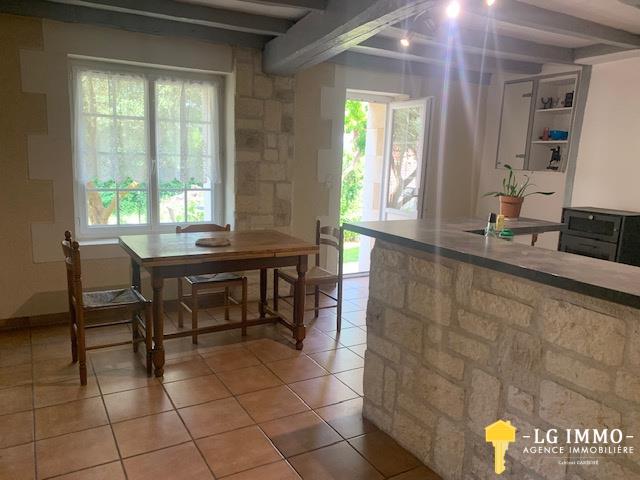 Maison à vendre, 205m², Saint-Dizant-du-Gua