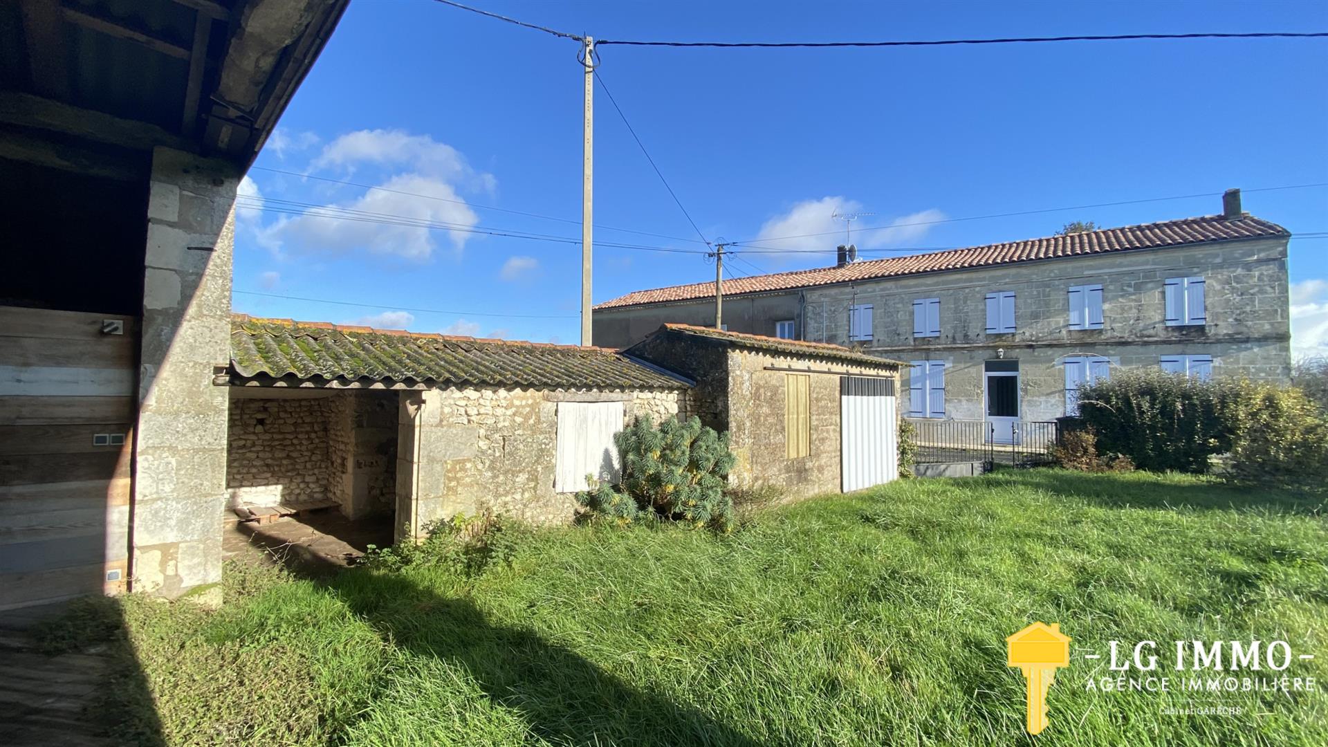 Maison à vendre, 223m², Chenac-Saint-Seurin-d'Uzet