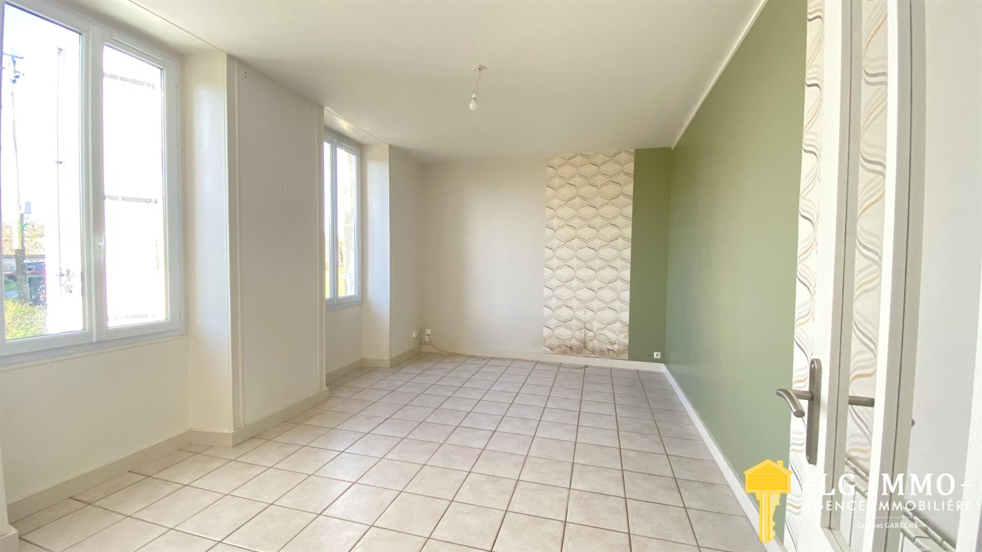 Maison à vendre, 223m², Chenac-Saint-Seurin-d'Uzet
