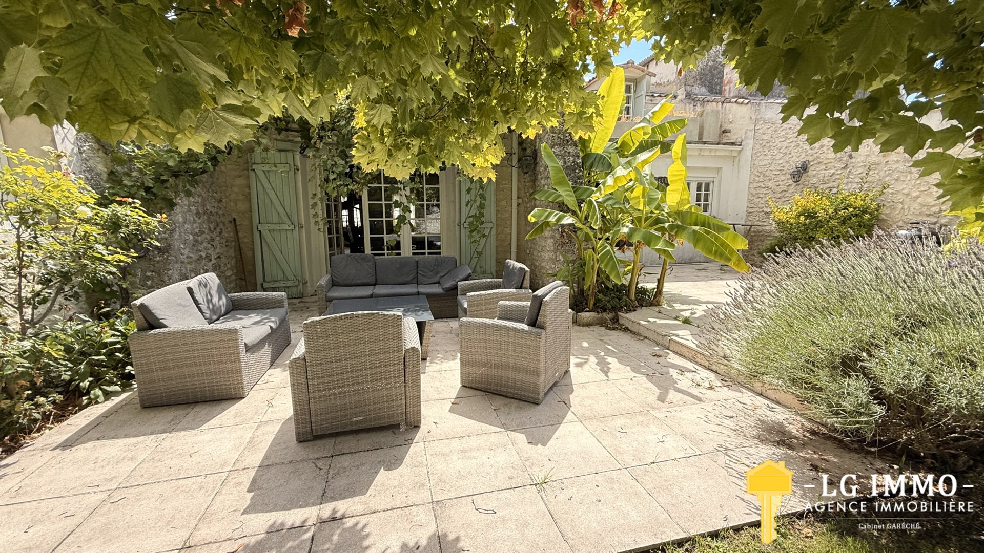 Maison à vendre, 240m², Semussac