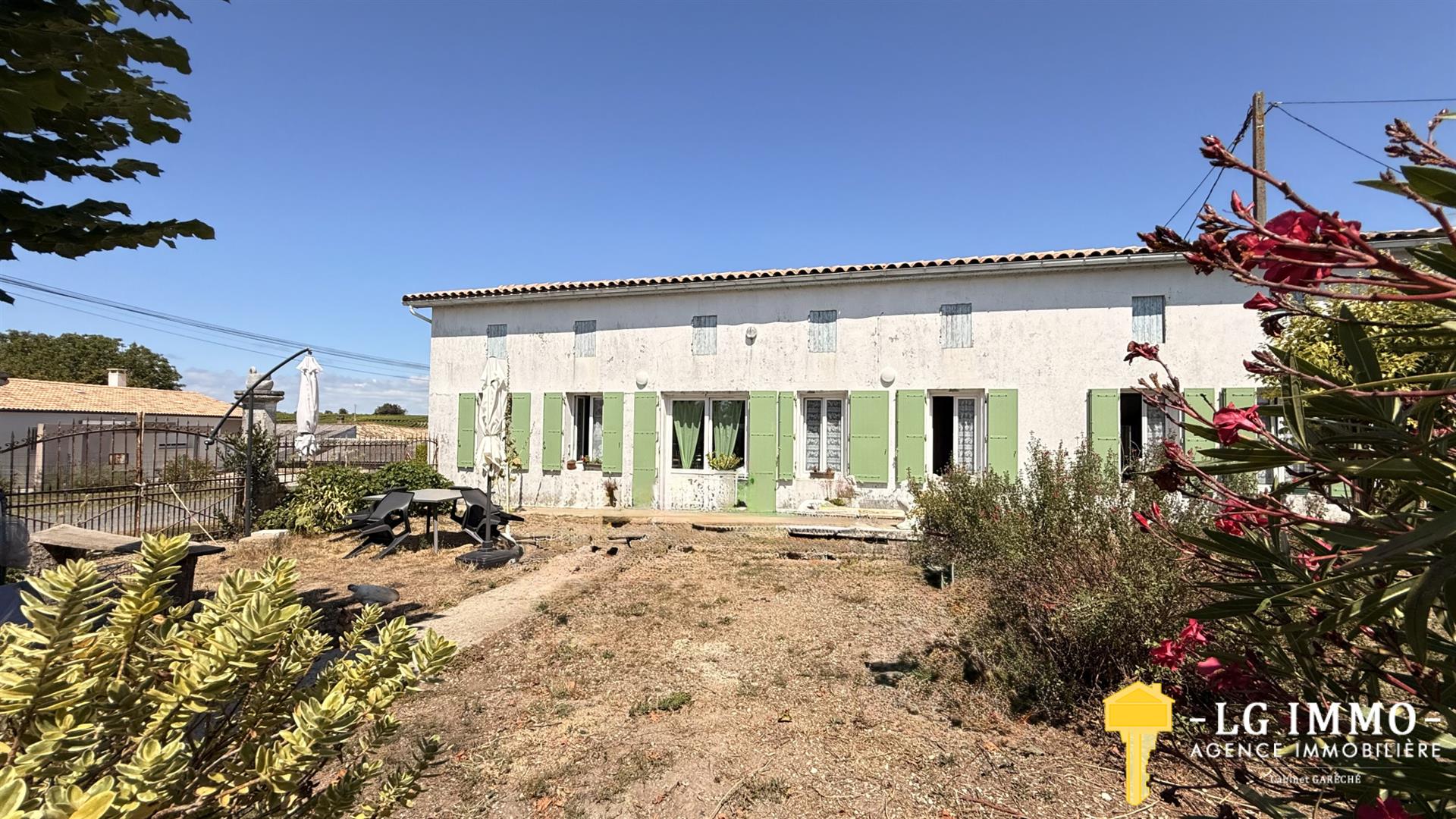 Maison à vendre, 139m², Saint-Thomas-de-Conac