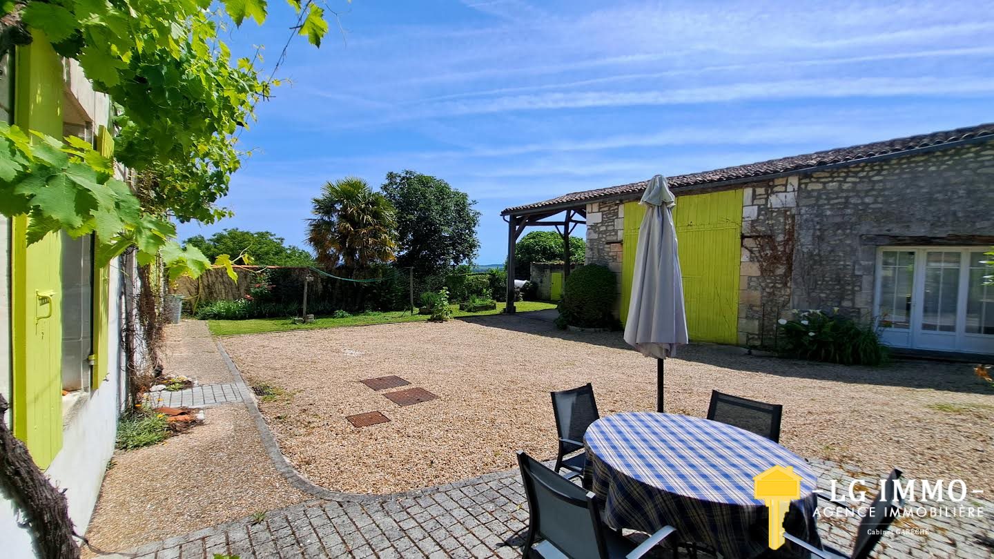 Maison à vendre, 228m², Pons