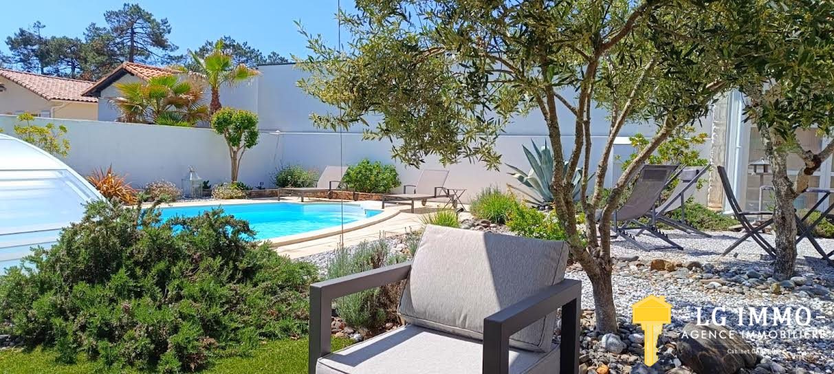 Maison à vendre, 233m², Saint-Georges-de-Didonne
