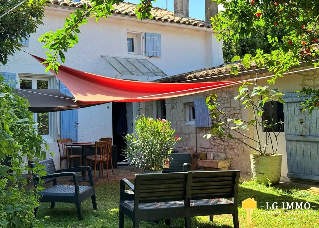 Maison à vendre, 110m², Saint-Dizant-du-Gua