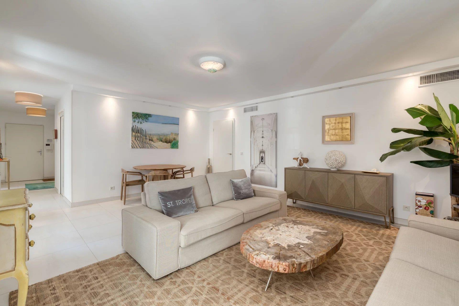 Apartment in the heart of Saint-Tropez – Prime location and high-end finishes - Ansicht 5