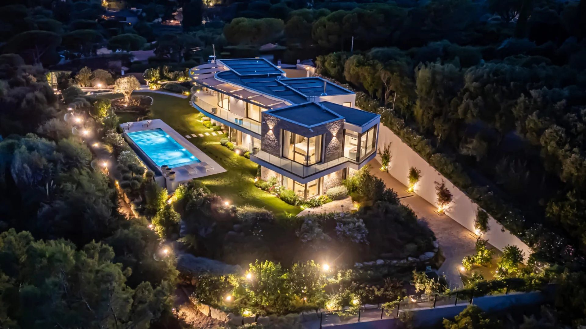 Maison à vendre, 412m², Cavalaire-sur-Mer
