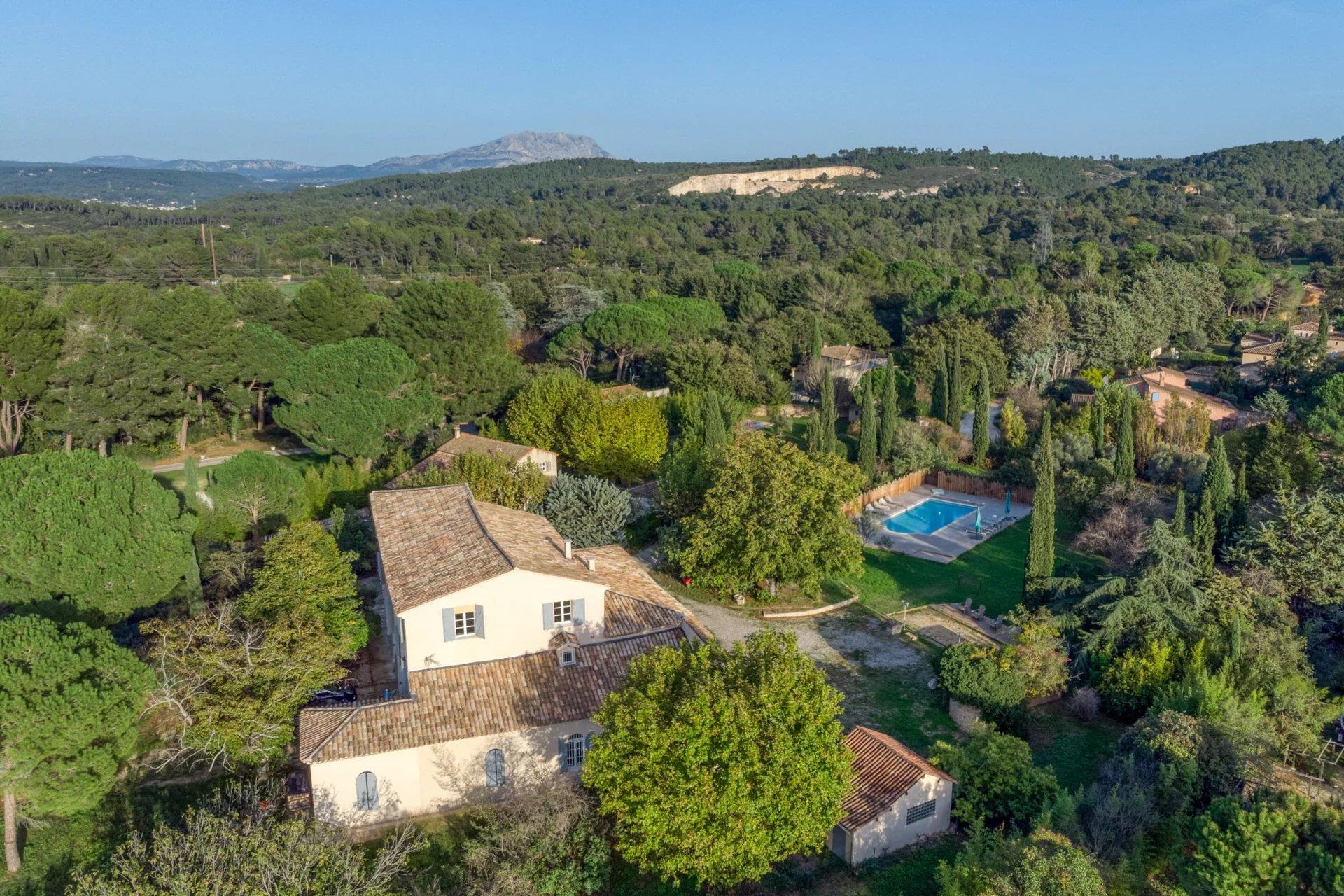 Maison à vendre, 670m², Aix-en-Provence