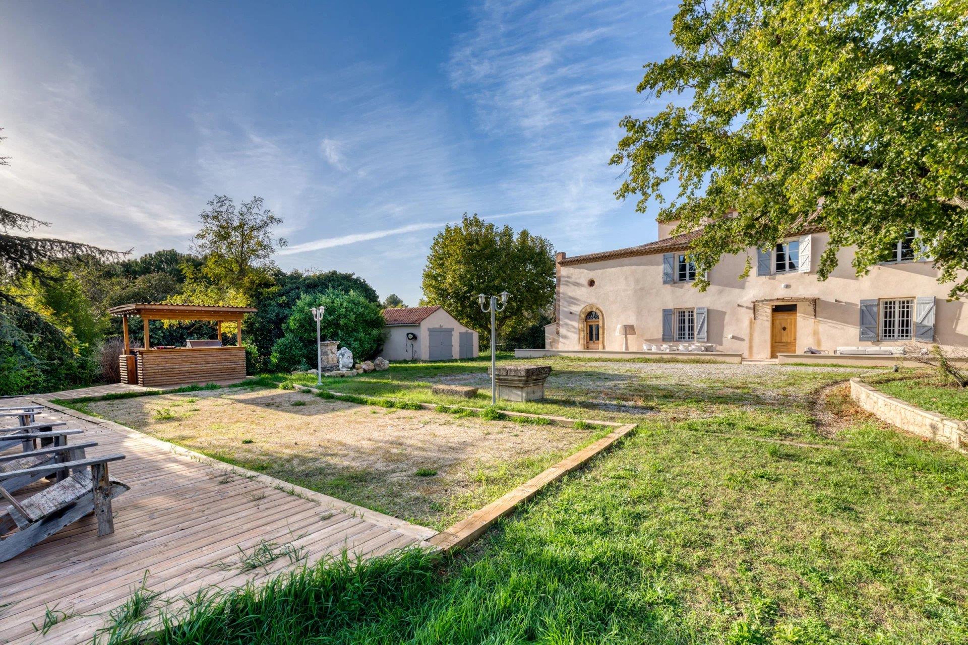 Maison à vendre, 670m², Aix-en-Provence