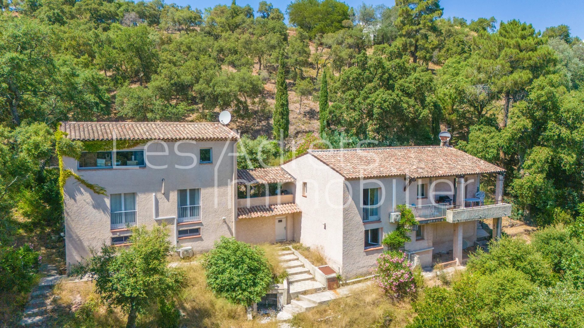 Maison à vendre, 210m², Les Adrets-de-l'Estérel